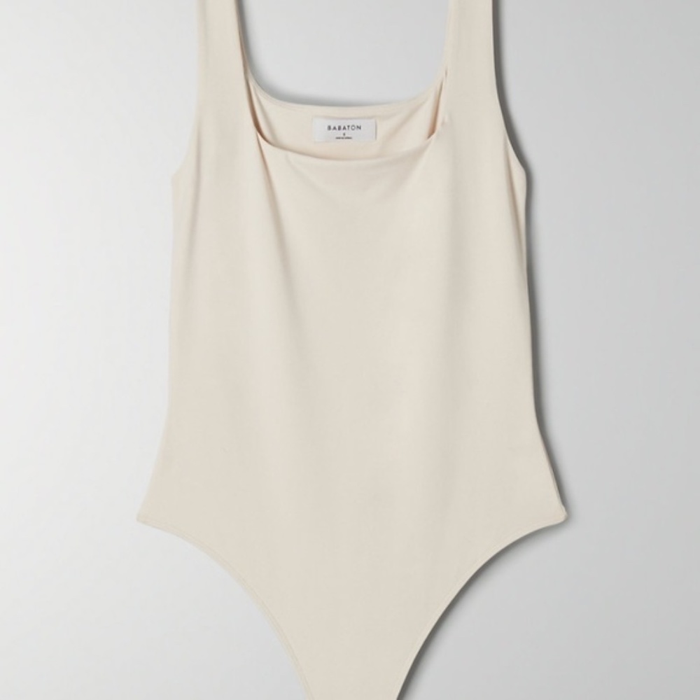 Aritzia Babaton Contour Tank Bodysuit in Sand White